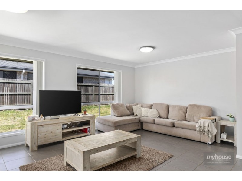 13 McIntosh Street, Westbrook QLD 4350