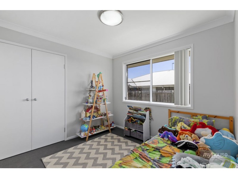 13 McIntosh Street, Westbrook QLD 4350