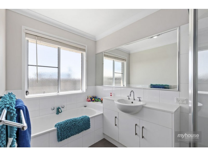 13 McIntosh Street, Westbrook QLD 4350