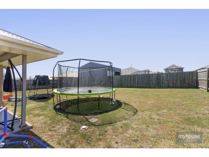 13 McIntosh Street, Westbrook QLD 4350