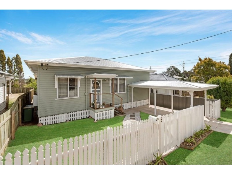 5 Hampshire Street, North Toowoomba QLD 4350