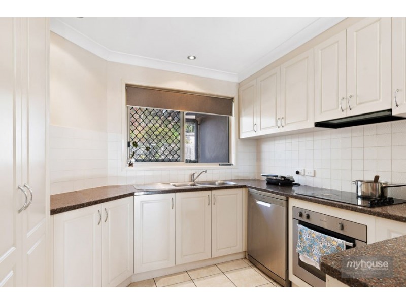 3/15A Mary Street, Mount Lofty QLD 4350