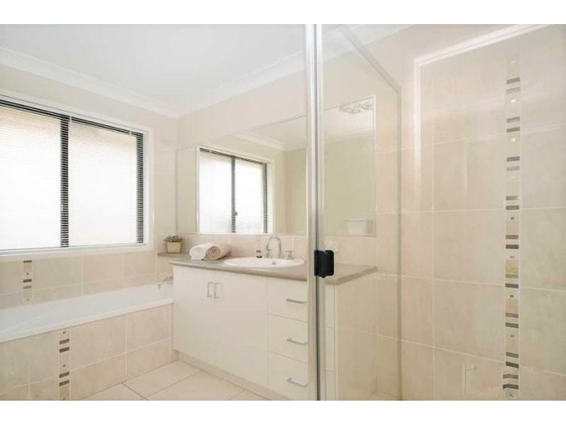 9 Hendra Court, Kleinton QLD 4352