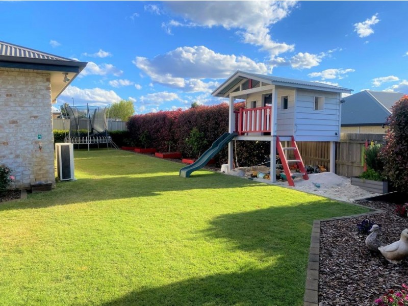 9 Hendra Court, Kleinton QLD 4352