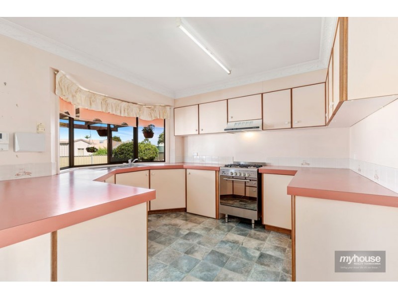 14 Smythe Street, Kearneys Spring QLD 4350