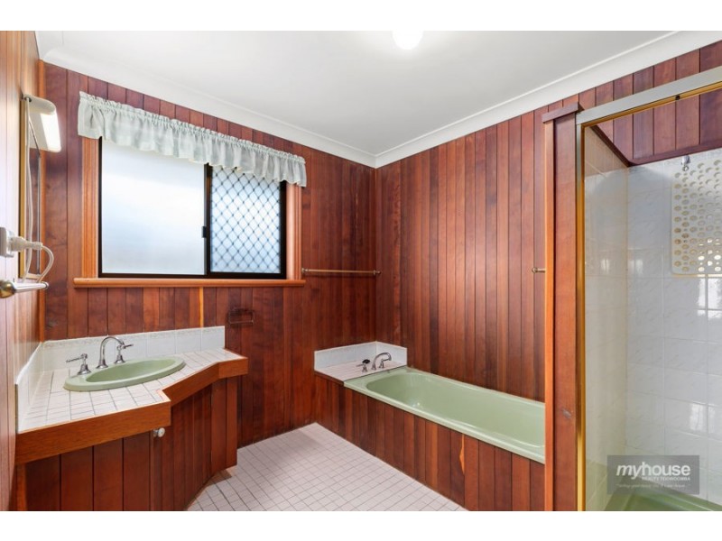 14 Smythe Street, Kearneys Spring QLD 4350