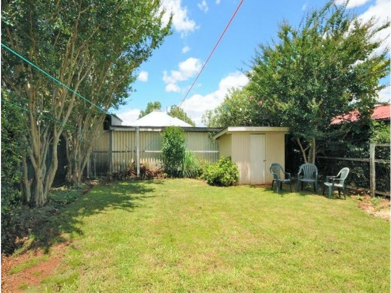 8A Aubigny Street, East Toowoomba QLD 4350