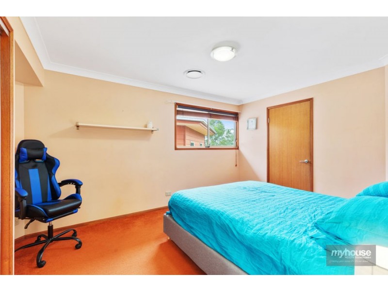 62 Skyline Drive, Blue Mountain Heights QLD 4350