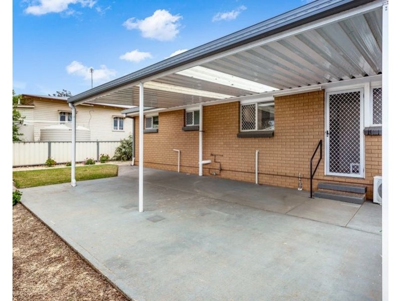 2/2 Doncaster Street, Newtown QLD 4350