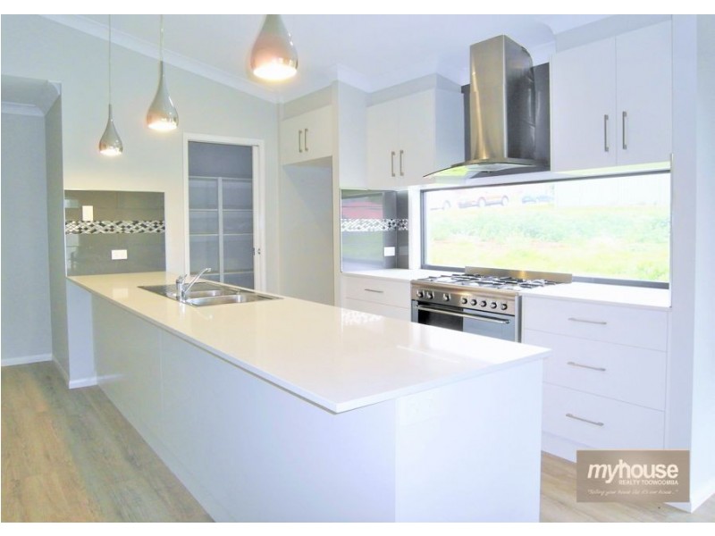 3A Bruntnell Street, Kearneys Spring QLD 4350