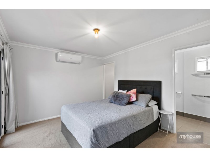 34 Llewellyn Street, Centenary Heights QLD 4350