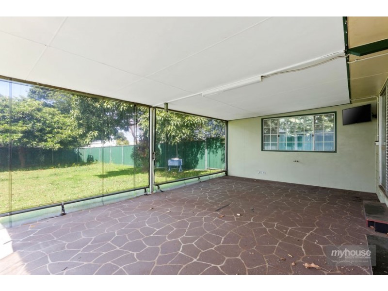 18 Rhyde Street, Mount Lofty QLD 4350