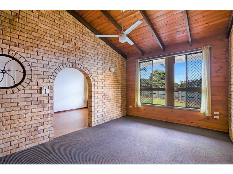 9 Kingsford Smith Drive, Wilsonton QLD 4350