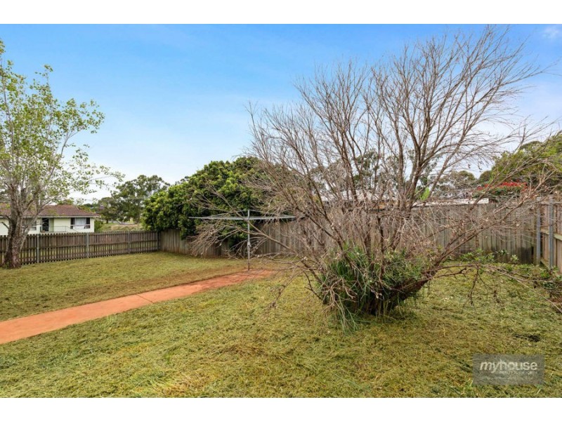 2 Dignan Street, Harristown QLD 4350
