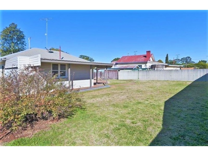 169 Holberton Street, Newtown QLD 4350
