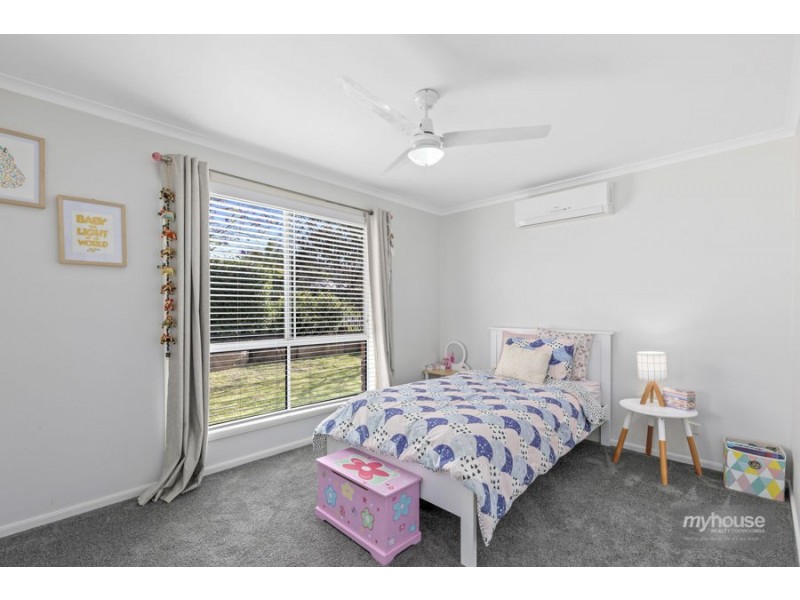 5 Vista Court, Withcott QLD 4352