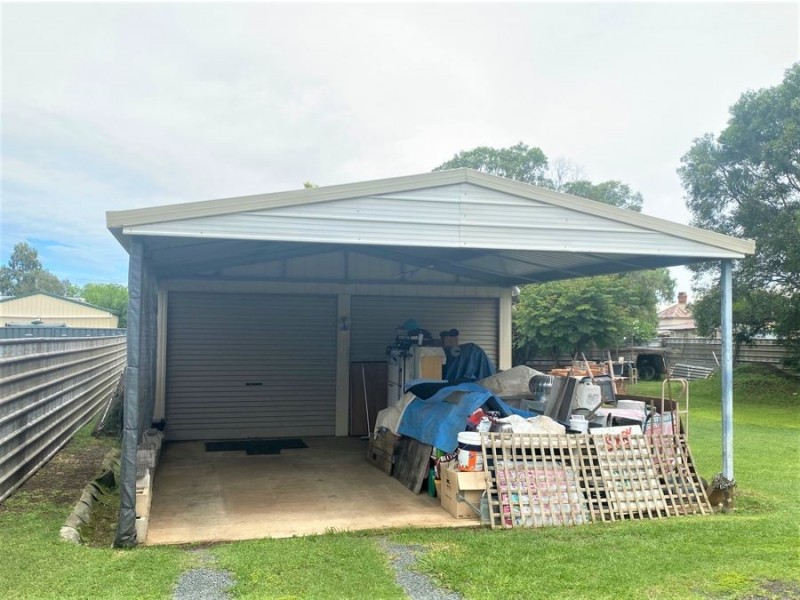 4 Alfred Street, Cambooya QLD 4358