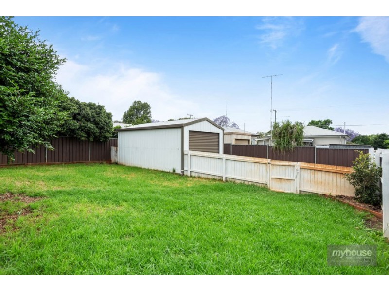 22 Murphy Street, Rangeville QLD 4350