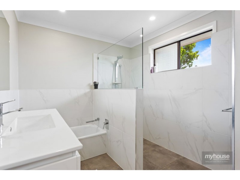 70 South Street, Rangeville QLD 4350