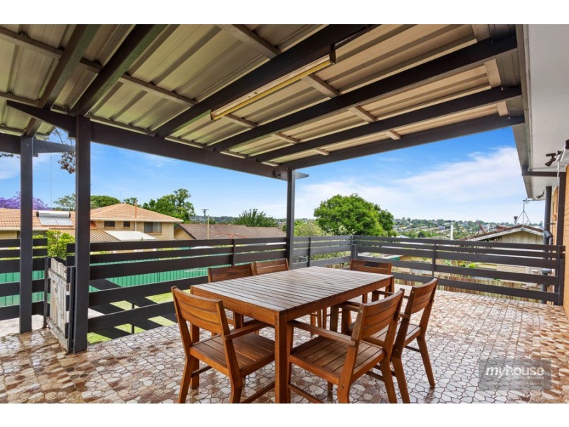 70 South Street, Rangeville QLD 4350