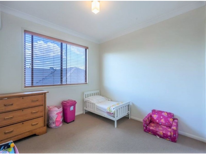 4 Balonne Drive, Glenvale QLD 4350