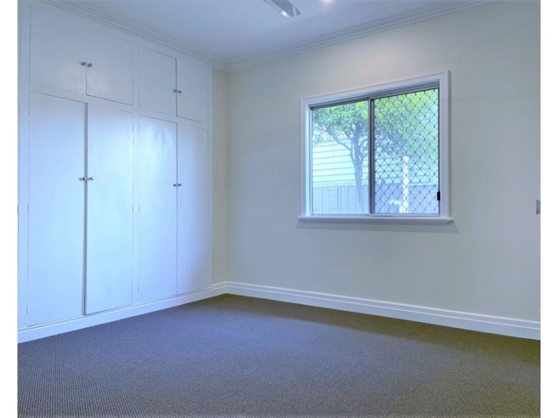 14 Seaton Street, South Toowoomba QLD 4350