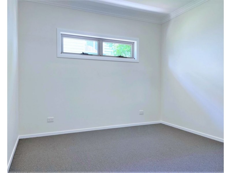 14 Seaton Street, South Toowoomba QLD 4350