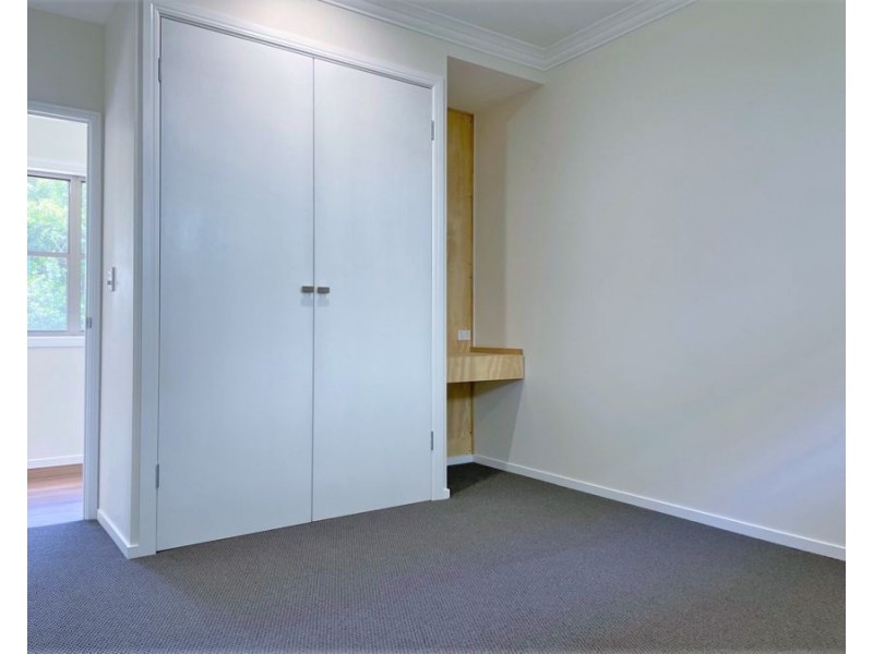 14 Seaton Street, South Toowoomba QLD 4350