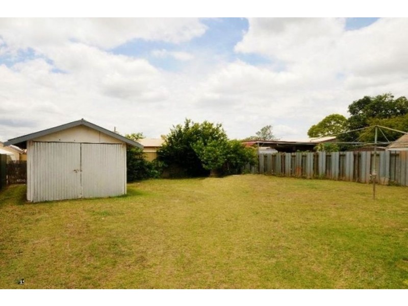 38 Justin Street, Harristown QLD 4350