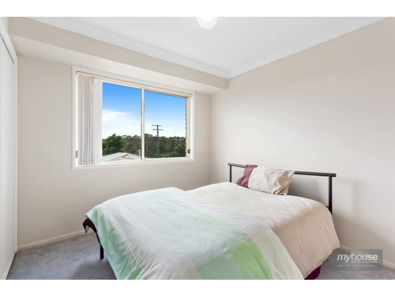 2/351 Spring Street, Kearneys Spring QLD 4350