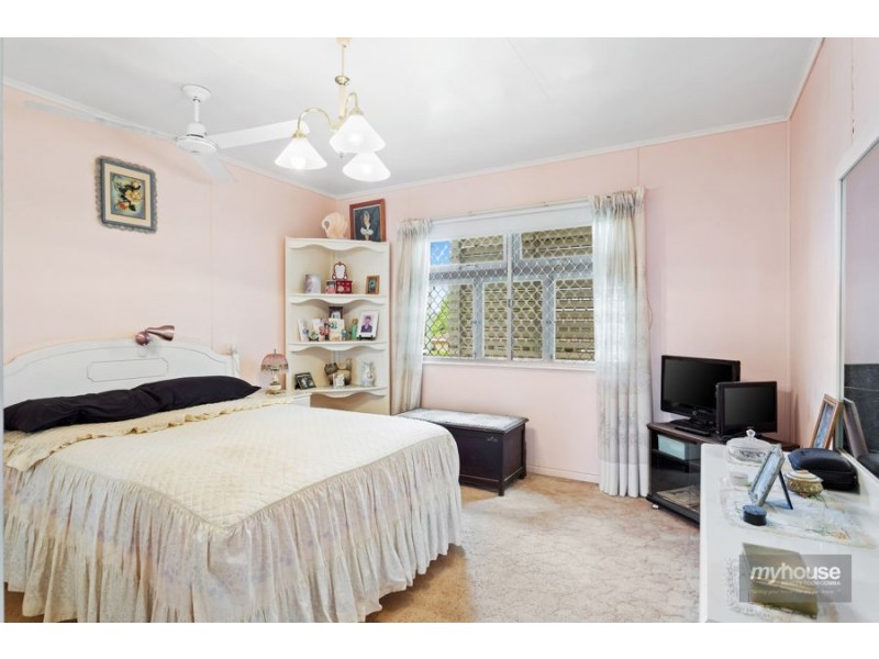 8 Barbara Street, Rangeville QLD 4350