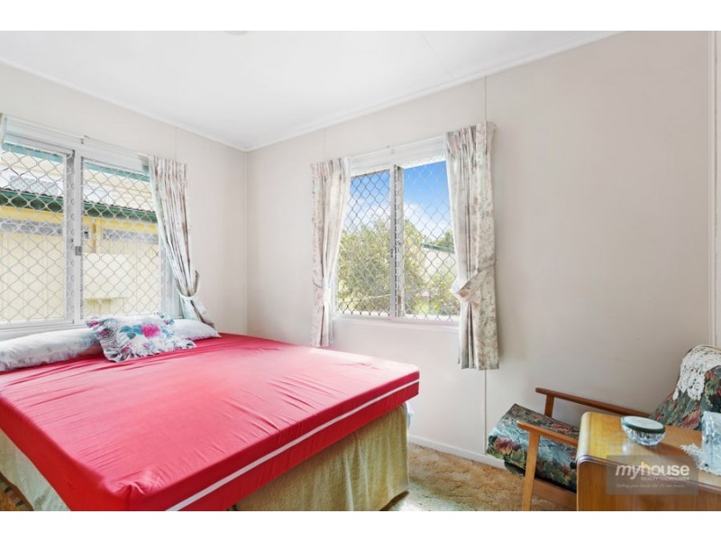 8 Barbara Street, Rangeville QLD 4350