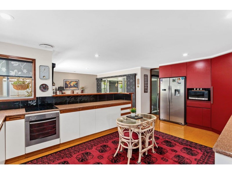 12 Brendanbri Street, Kearneys Spring QLD 4350