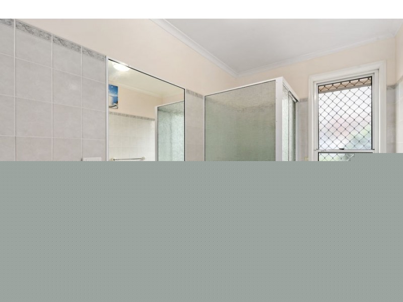 2/31 Gladstone Street, Newtown QLD 4350