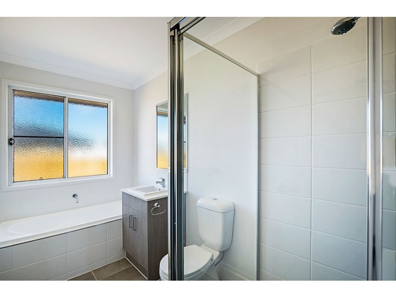 1/30 Tatum Court, Glenvale QLD 4350