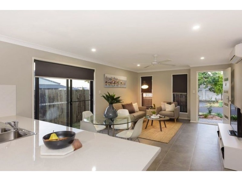 2/2B Grey Street, South Toowoomba QLD 4350