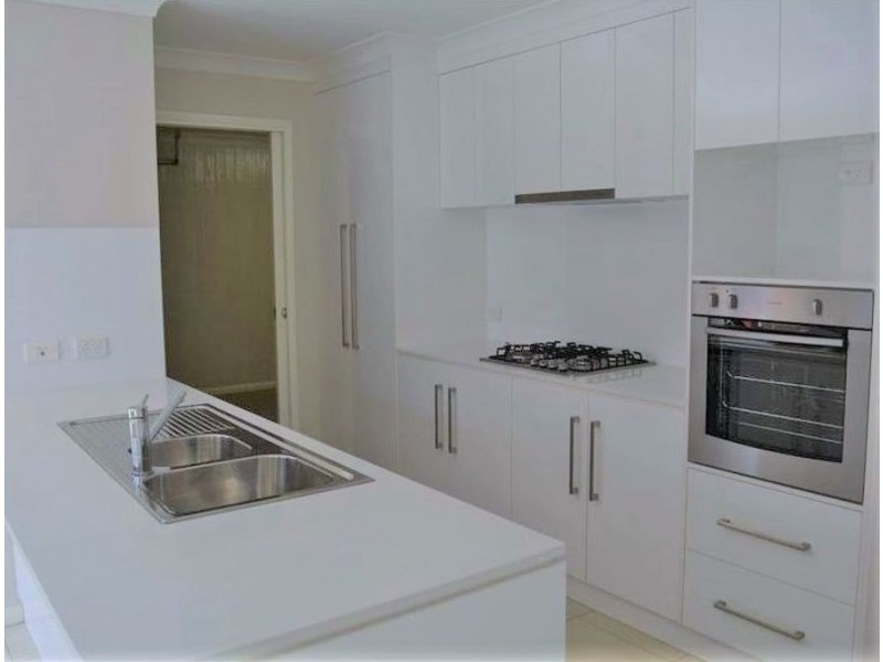 1/57 Holberton Street, Rockville QLD 4350