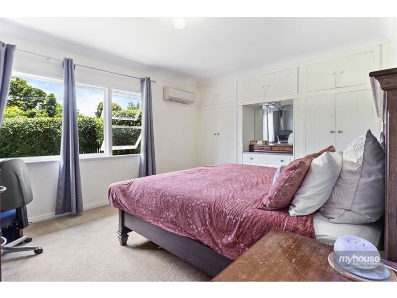 130 Drayton Road, Harristown QLD 4350