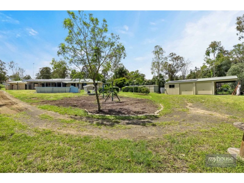 27 Challenge Avenue, Kensington Grove QLD 4341