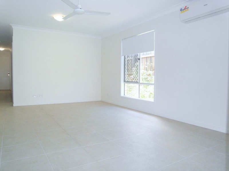 3 Cardamon Crescent, Glenvale QLD 4350