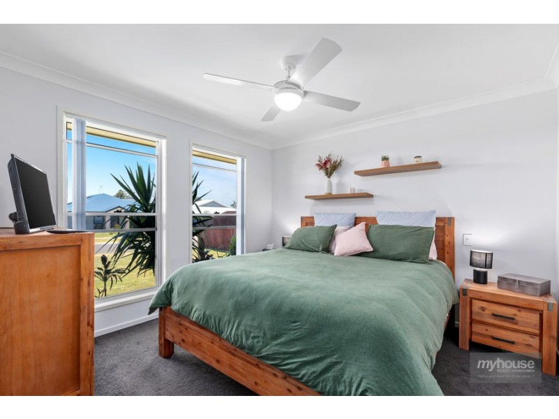 4 Shelby Street, Glenvale QLD 4350