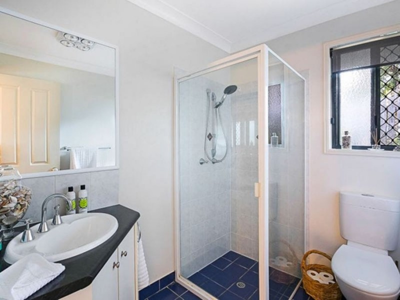 16 Sweetapple Crescent, Centenary Heights QLD 4350