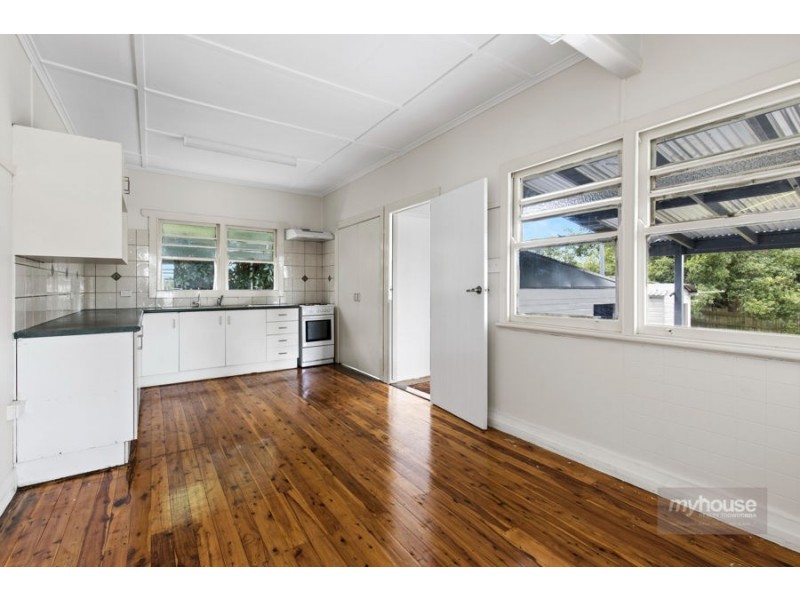 95 Stephen Street, Harristown QLD 4350