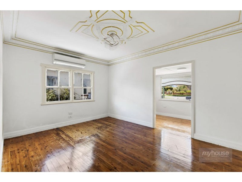 95 Stephen Street, Harristown QLD 4350