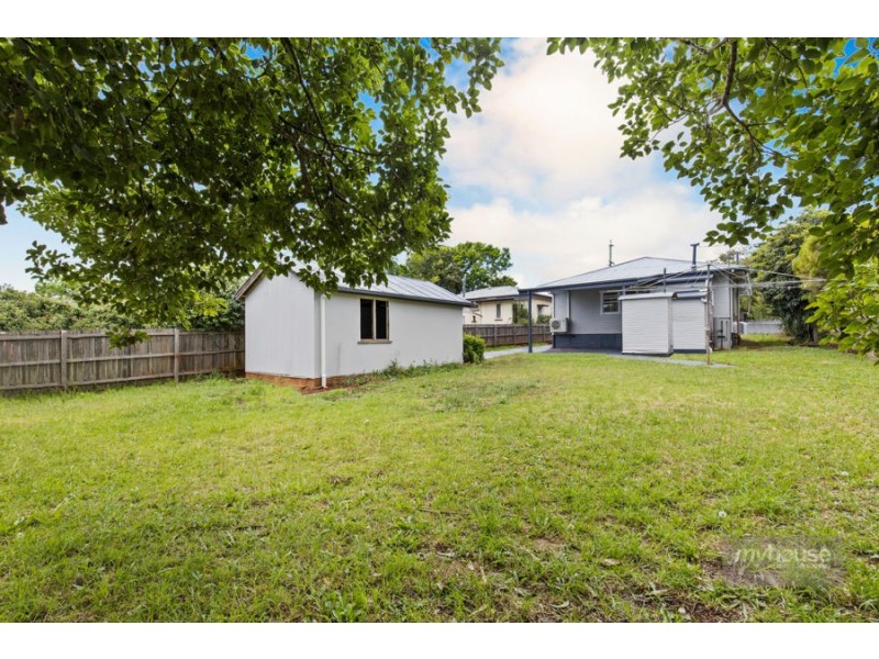 95 Stephen Street, Harristown QLD 4350