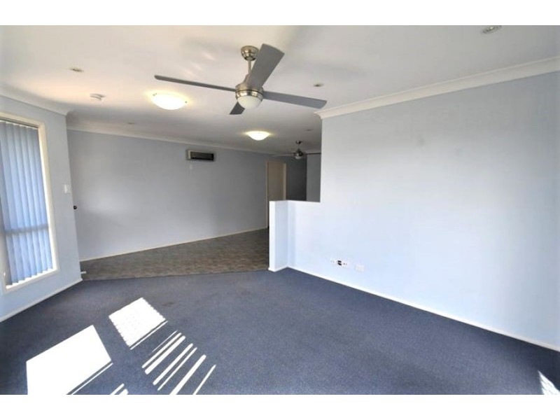 2 Jamieson Court, Darling Heights QLD 4350