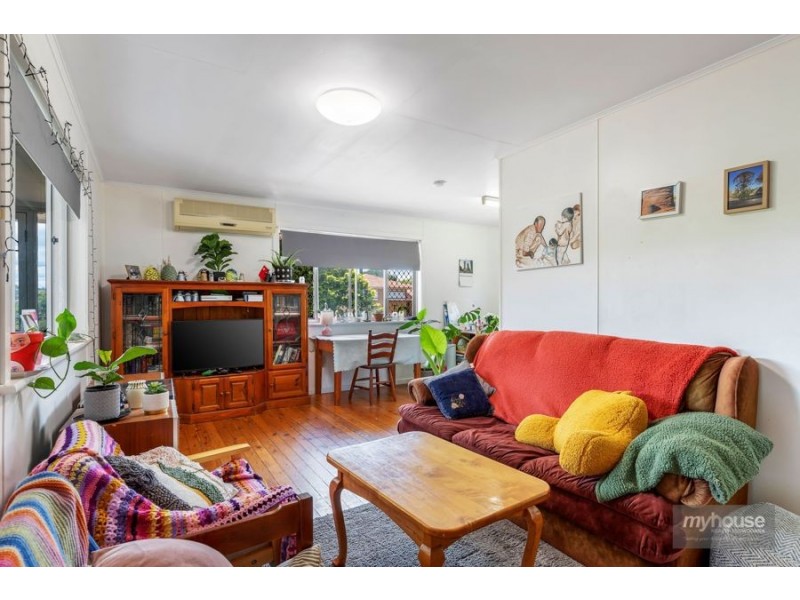 19 Hillside Street, Newtown QLD 4350