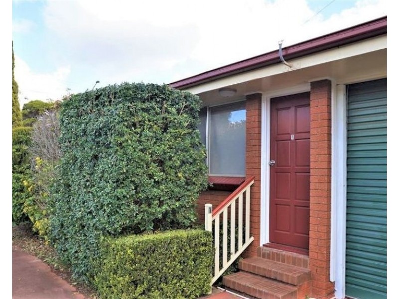 1/15A Wilfred Street, Harristown QLD 4350