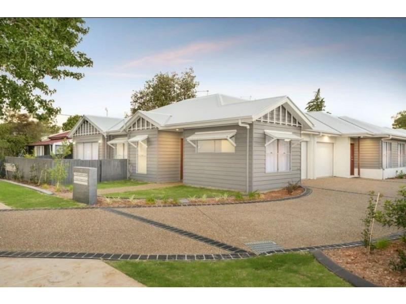 1/44 Wallace Street, Newtown QLD 4350