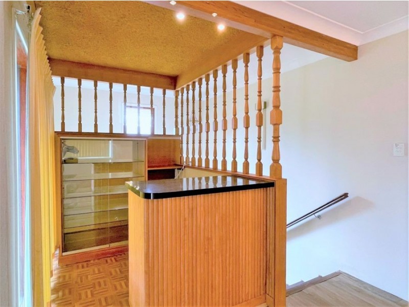 300 South Street, Harristown QLD 4350